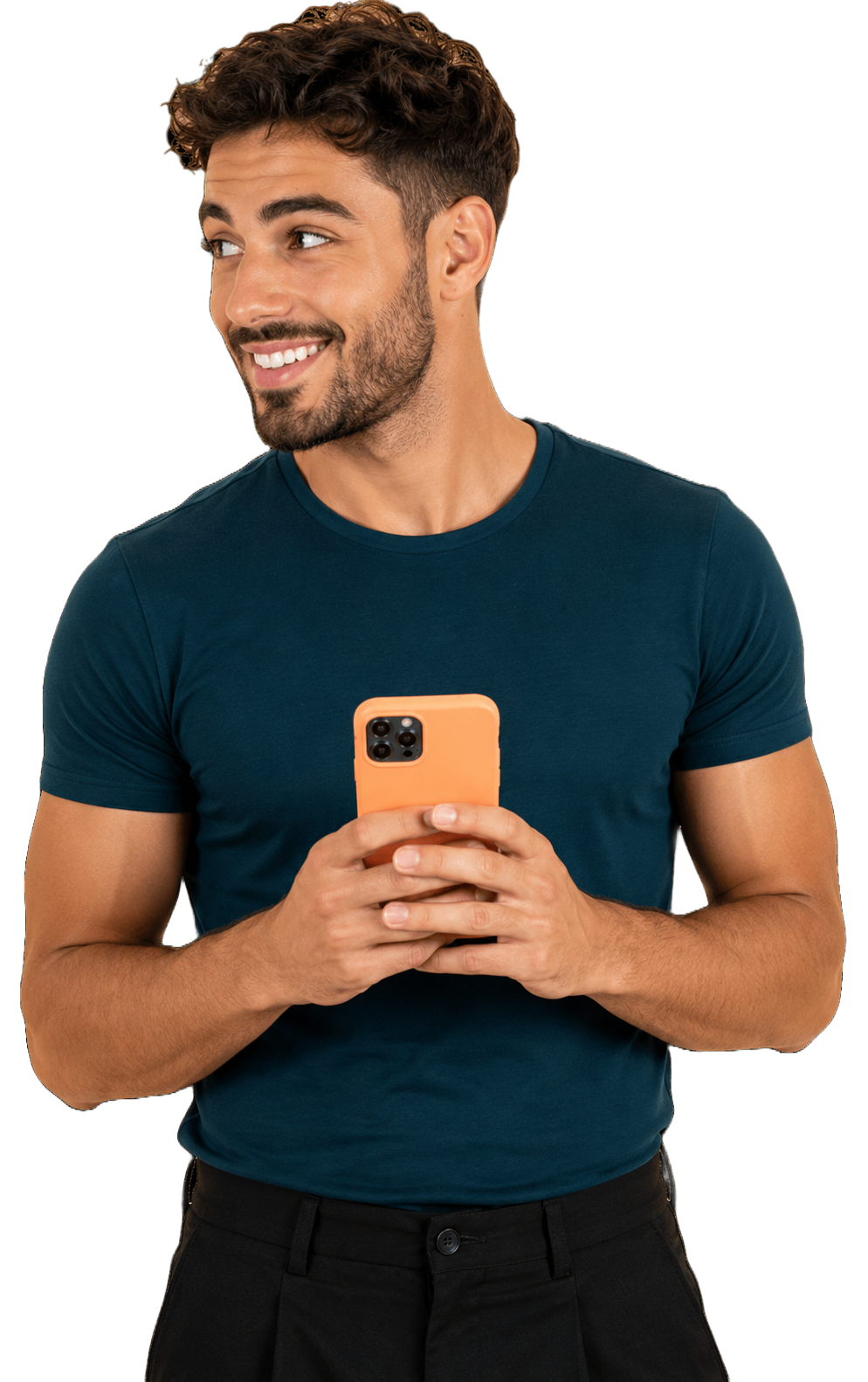 Utilisateur Simso souriant, téléphone en main